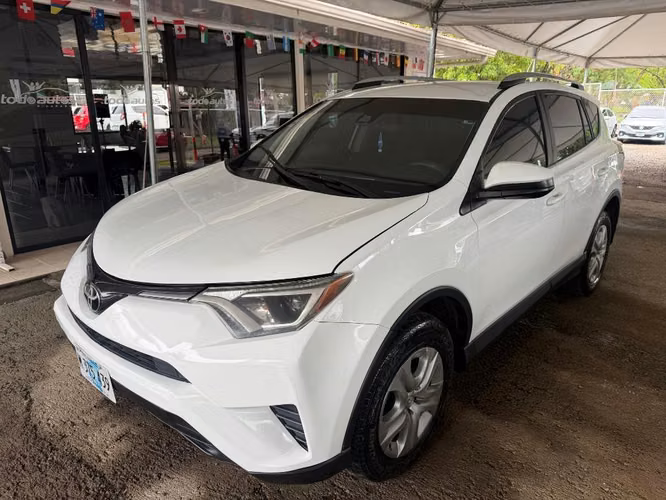TOYOTA RAV4 AÑO 2017
