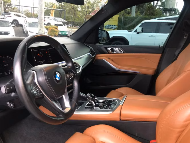 BMW X5 2023