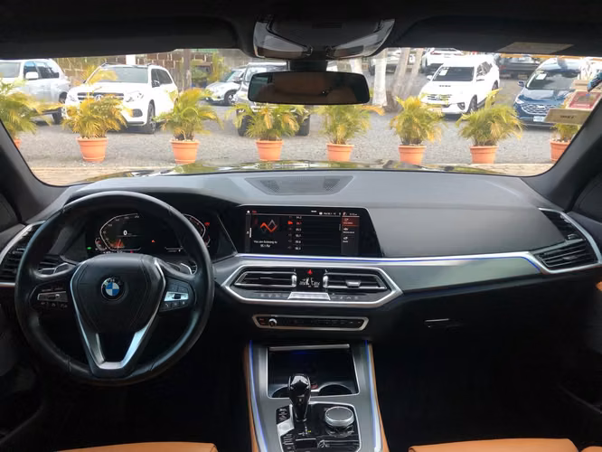 BMW X5 2023