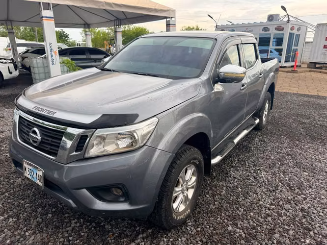 NISSAN NP300 FRONTIER SE AÑO 2016