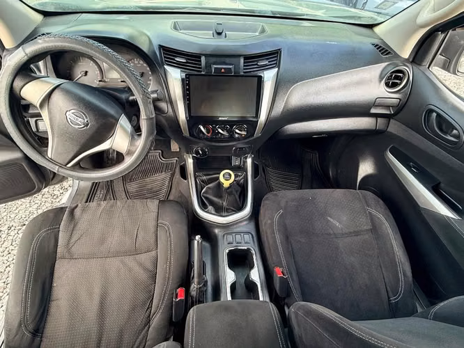 NISSAN NP300 FRONTIER SE AÑO 2016