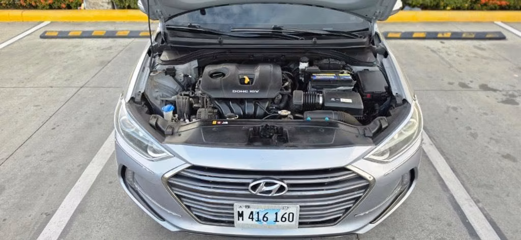 HYUNDAI ELANRREA LIMITED 2017 Negociable en el punto   - Imagen 2