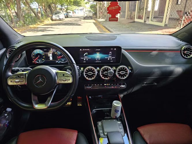 Mercedes benz AMG 2021 - Imagen 7