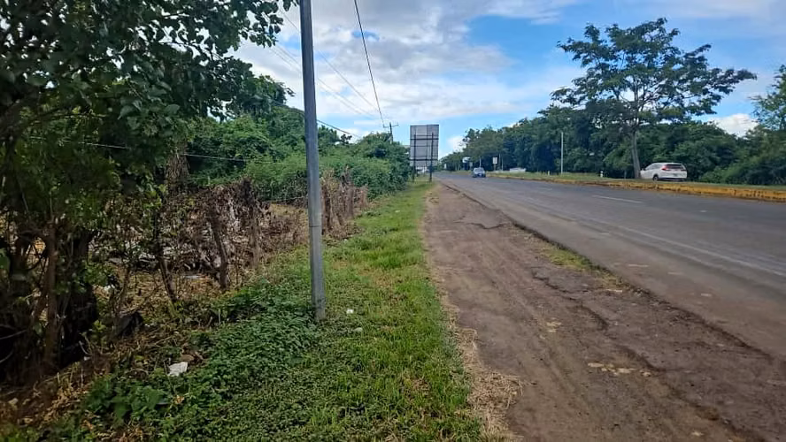 KC-Terreno de 0.65 manzanas en venta en Carretera Masaya-Granada - Imagen 3