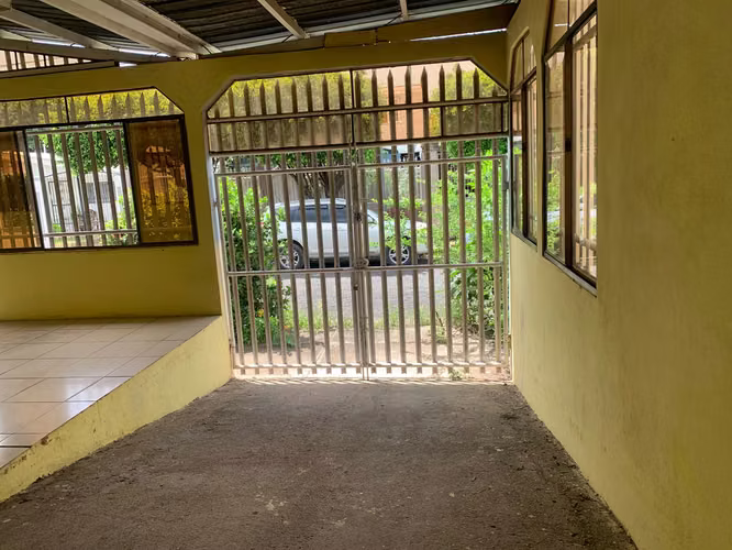 Venta de casa en Altos de Motastepe
