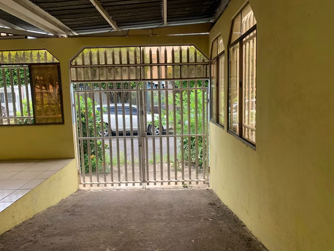 Venta de casa en Altos de Motastepe