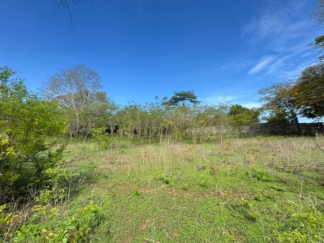 Venta de terreno en Las Jaguitas - Imagen 2