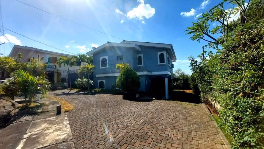Vendo casa en Santo Domingo