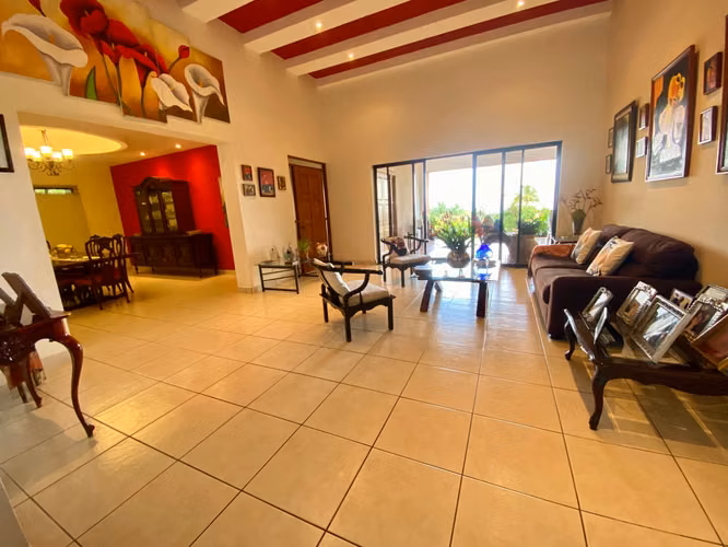 Venta de Casa en Carretera Sur