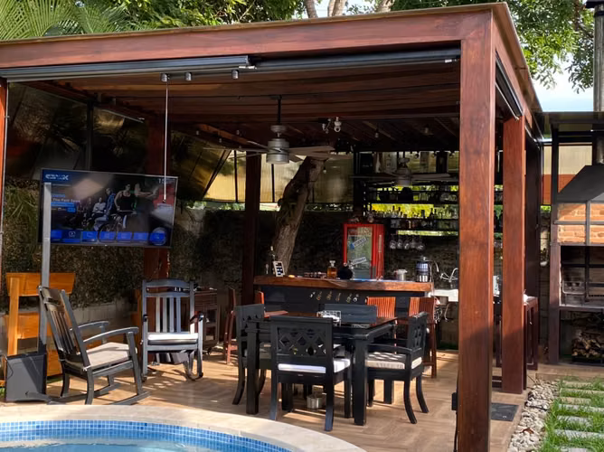 Venta de casa en Carretera a Masaya