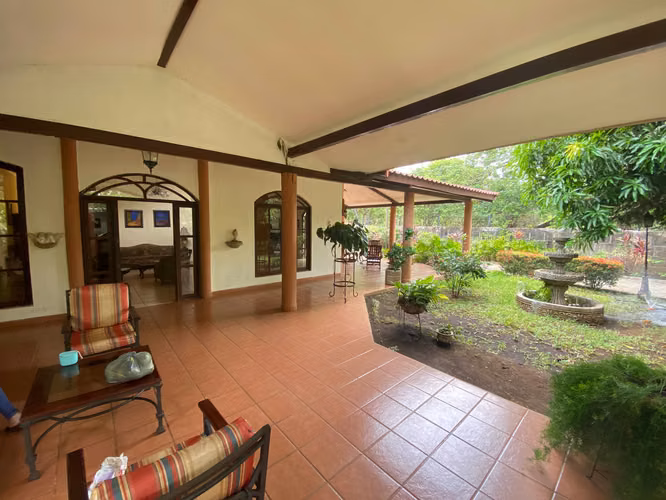 Venta de casa en Carretera Vieja a Leon