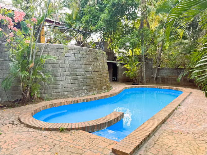 Venta de casa en Villa Fontana Sur
