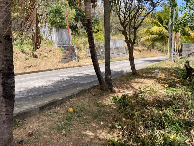 DG-Vendo terreno en Villa Fontana - Imagen 10