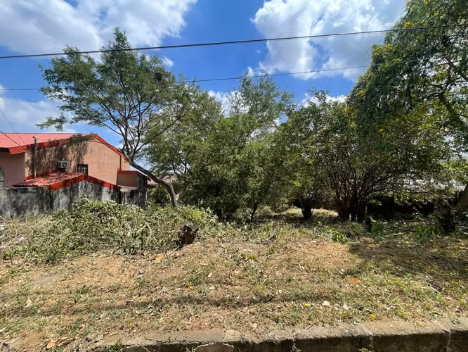 DG-Vendo terreno en Villa Fontana - Imagen 13