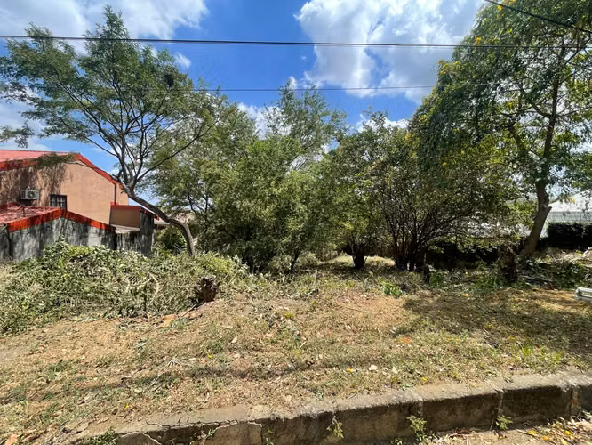 DG-Vendo terreno en Villa Fontana - Imagen 5