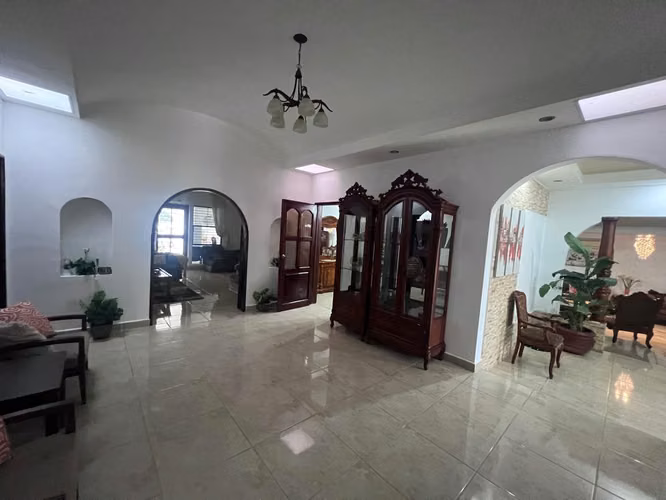 ¡Oportunidad única, Segunda Entrada de Las Colinas! - Imagen 11