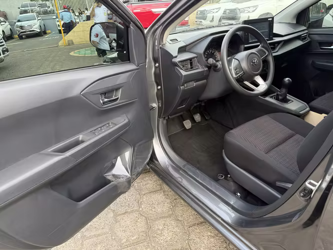 Toyota AGYA NUEVO DE PAQUETE - Imagen 6