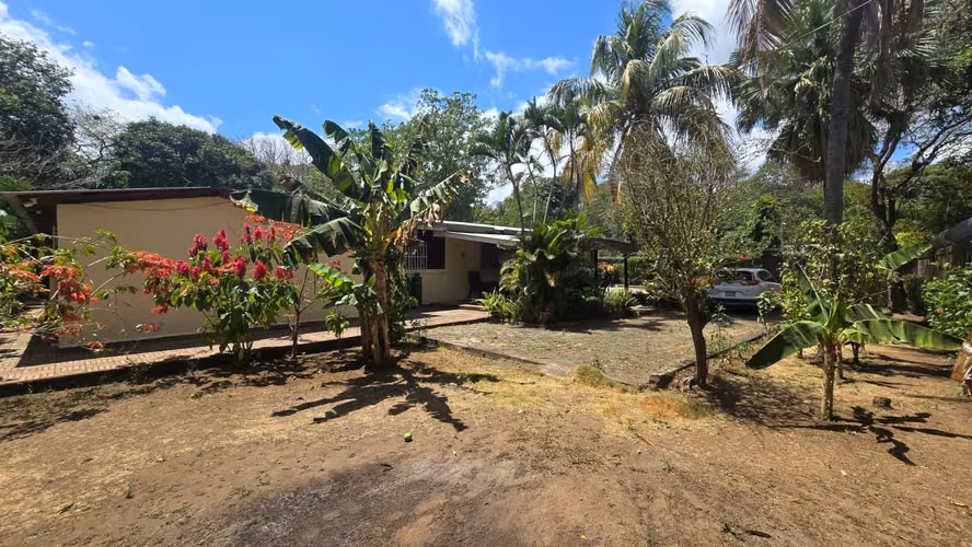 Se vende casa campestre en Carretera sur