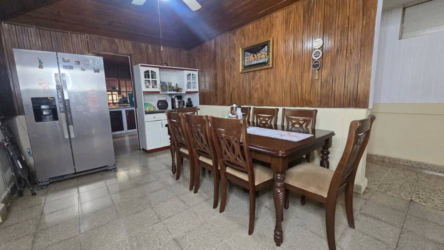 Se vende casa campestre en Carretera sur