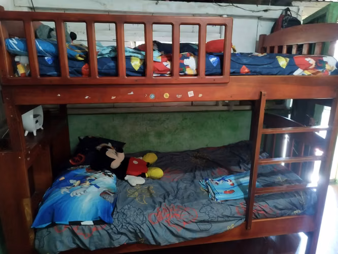Litera de madera