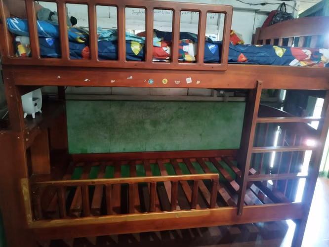 Litera de madera