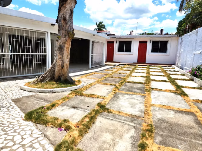 Venta de casa en Los Robles