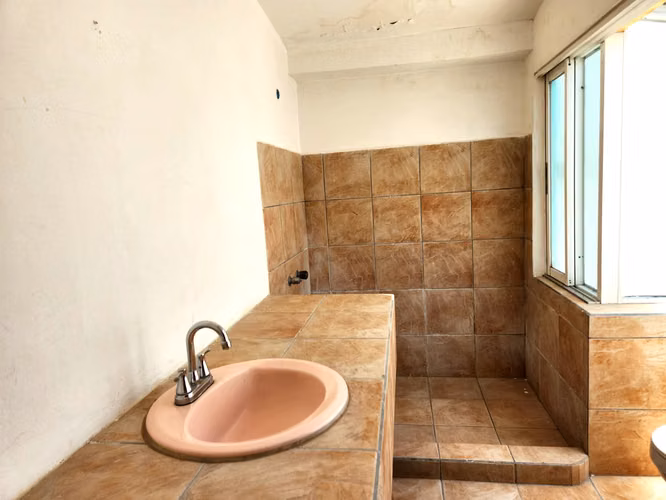 Venta de casa en Los Robles