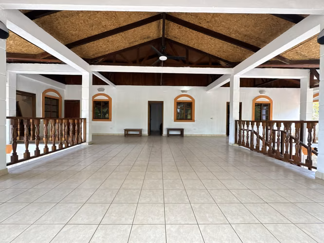 Venta de Casa en Playa Quizalá