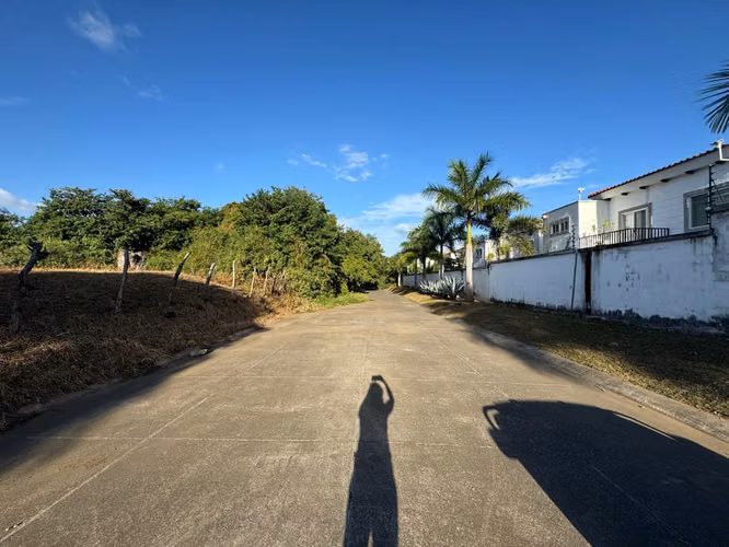 Venta de Terreno en Las Colinas