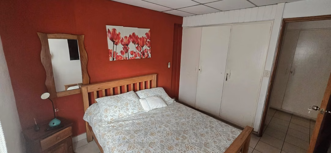 Venta de Casa en Los Robles
