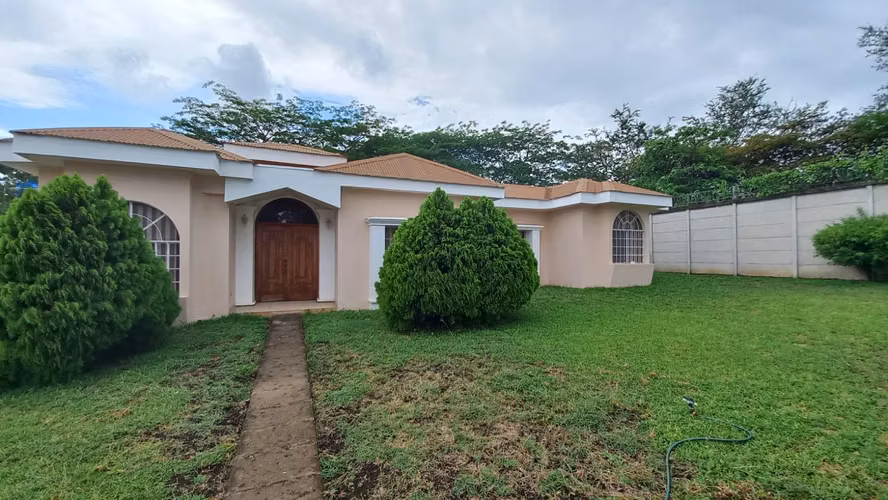 Venta de Casa en Carretera Vieja a Leon