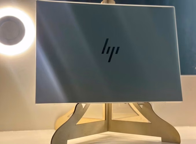 HP Elitebook 840 G11