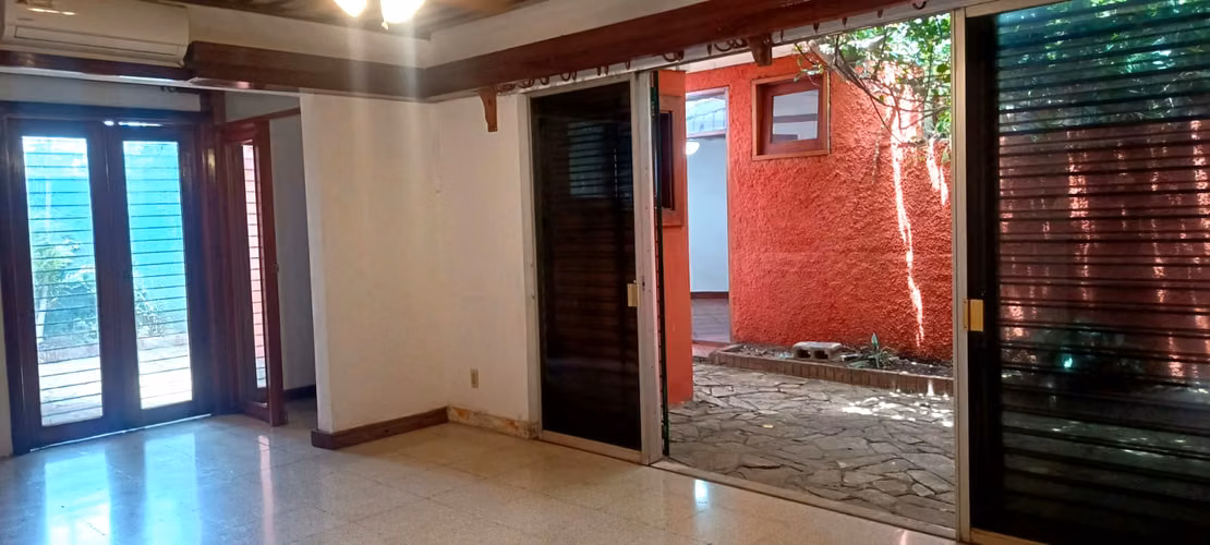 EM-Propiedad Comercial en Renta - Reparto Los Robles – I Etapa - Imagen 16