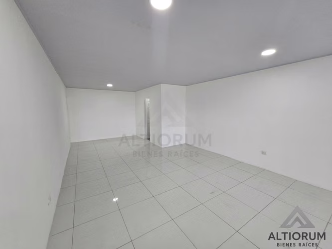 OFICINAS/ESPACIO COMERCIAL EN RENTA | LAS COLINAS