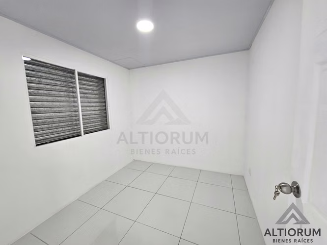OFICINAS/ESPACIO COMERCIAL EN RENTA | LAS COLINAS