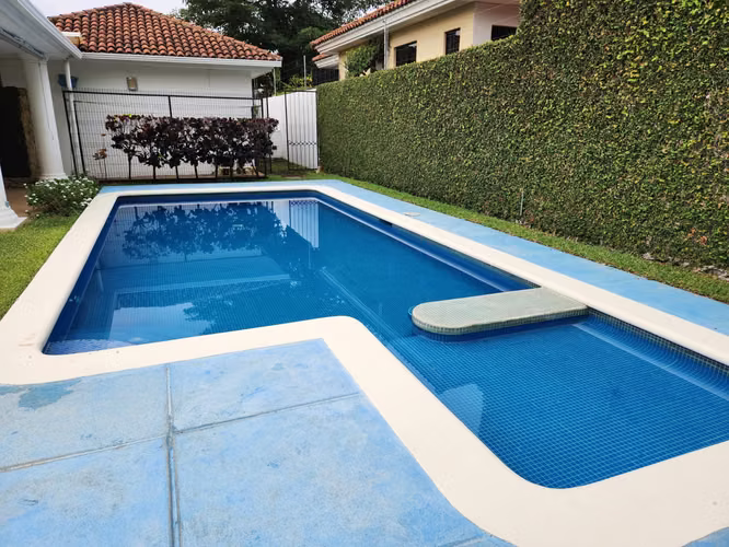 exclusive condo la Rioja