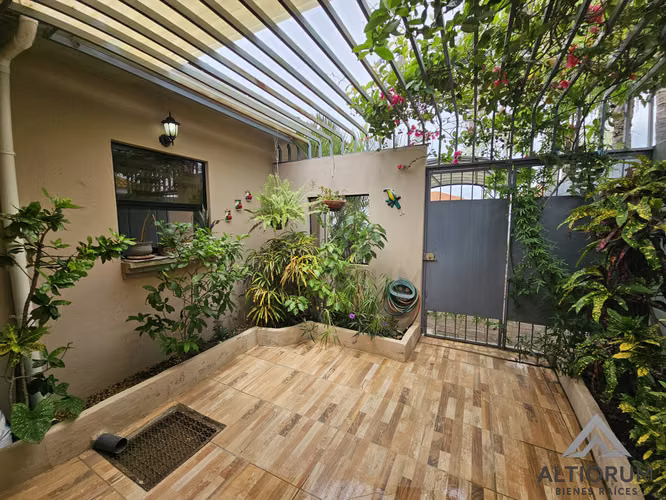 CASA EN VENTA VERACRUZ, MANAGUA