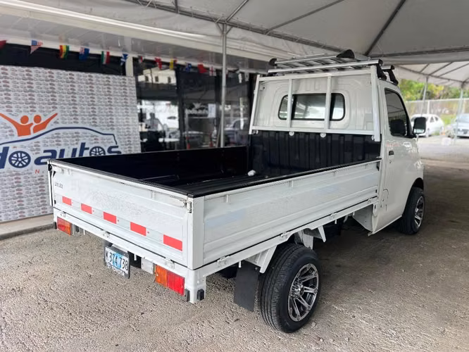 Toyota Lite Ace año 2023