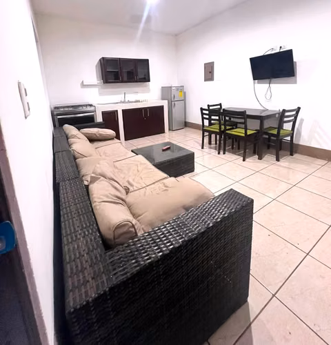 EM- Furnished apartment for rent in a gated community in Esquipulas.