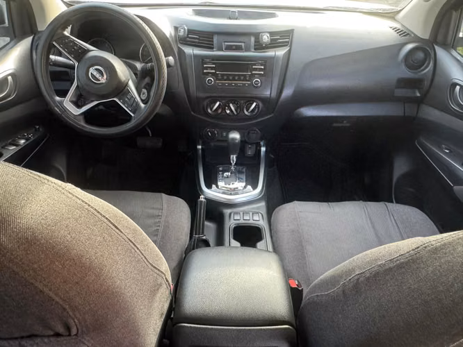 Nissan Frontier NP Automática Diésel 4x4 2024 | Excelente Estado
