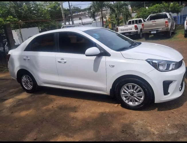 KIA SOLUTO, AÑO 2023. AUTOMÁTICO