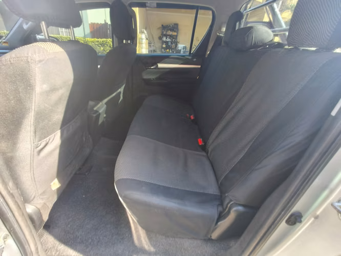 VENTA DE VEHICULO TOYOTA HILUZ 2019. AUTOMATICO