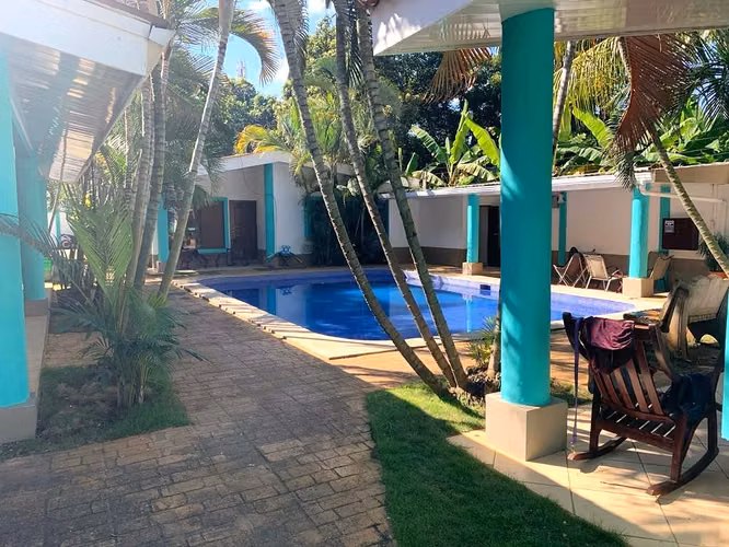 EM-Renta Apto amoblado condominio con piscina km 12 carretera Masaya