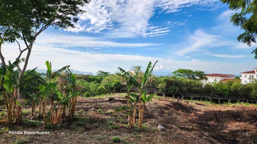 LL - Terreno en Venta en Santo Domingo