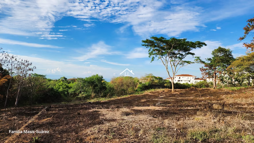 LL - Terreno en Venta en Santo Domingo