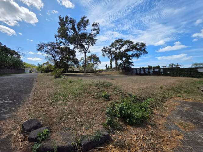 FH | En Venta Lote Urbanizado | Altos de Santo Domingo - Imagen 2