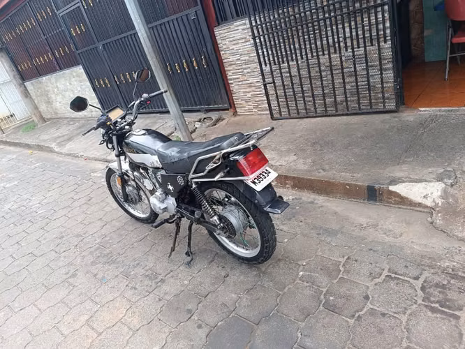 Moto 125 - Imagen 5