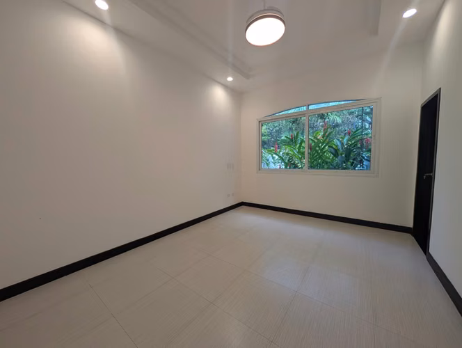 Venta de Casa en Villa Fontana Sur