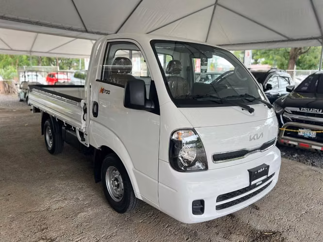 Kia K2700 año 2026