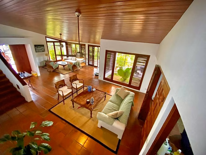 Hermosa Casa en Venta en Carretera Sur